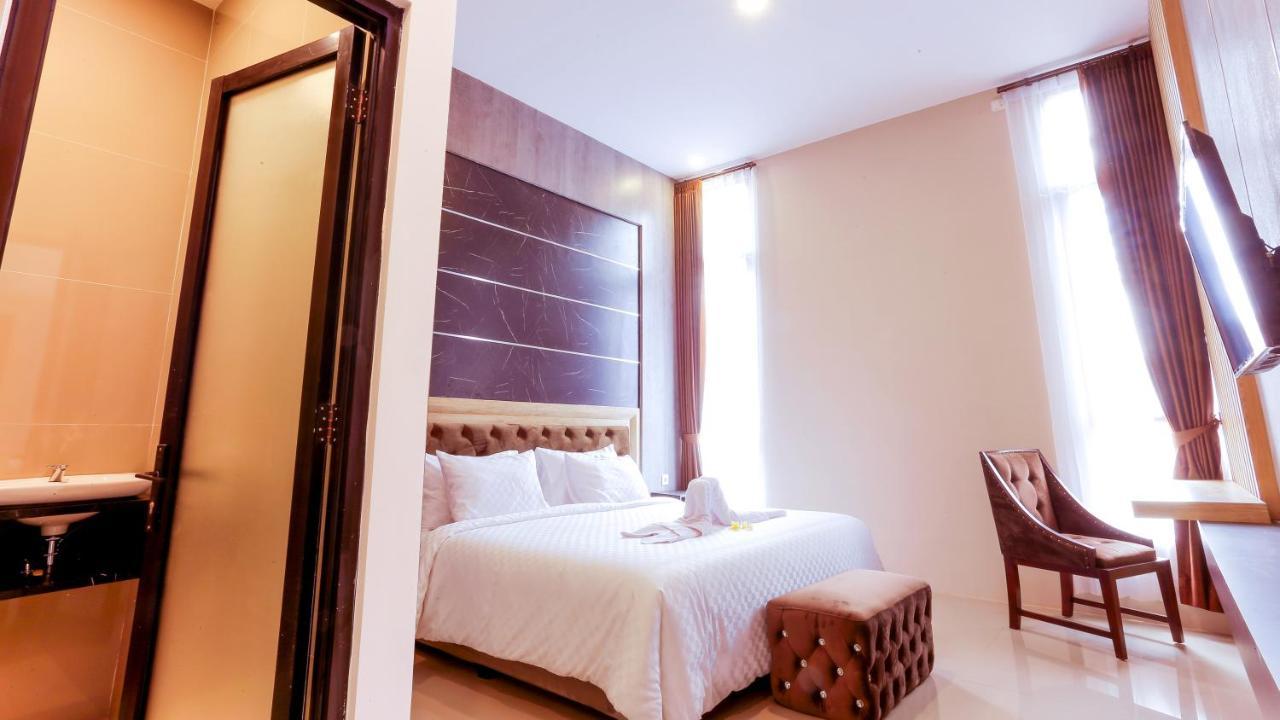 Giri Palma Hotel マラン エクステリア 写真