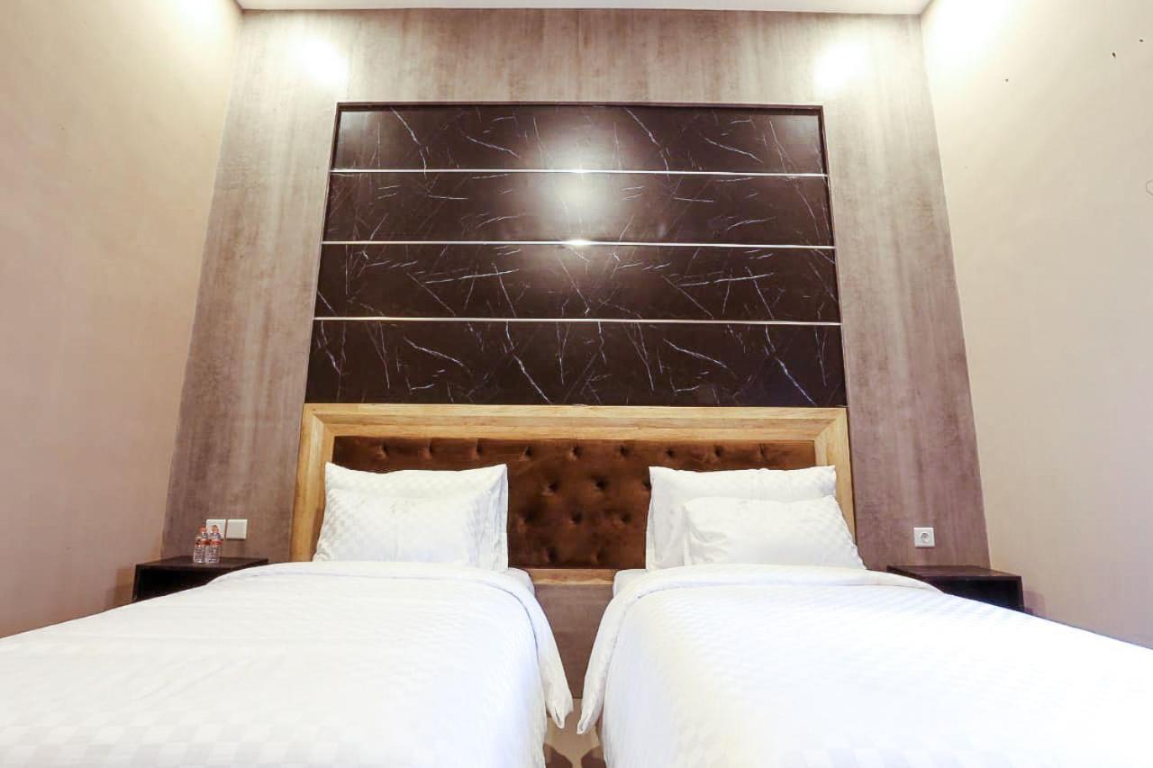 Giri Palma Hotel マラン エクステリア 写真