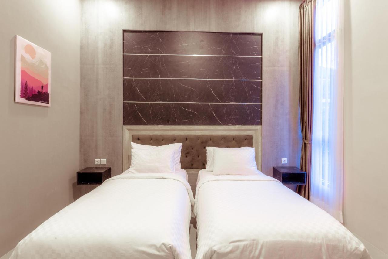 Giri Palma Hotel マラン エクステリア 写真