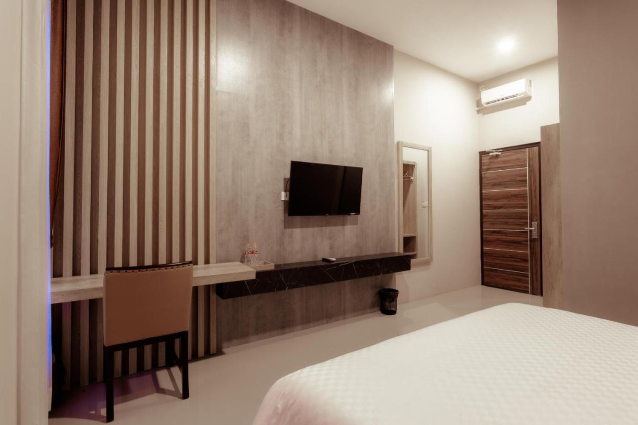 Giri Palma Hotel マラン エクステリア 写真