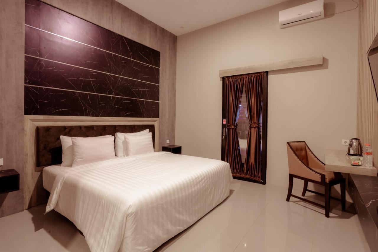 Giri Palma Hotel マラン エクステリア 写真
