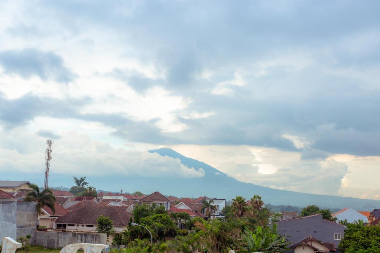 Giri Palma Hotel マラン エクステリア 写真